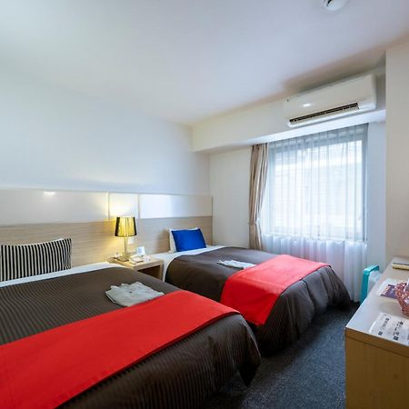 Hotel 1-2-3 Такасакі Екстер'єр фото