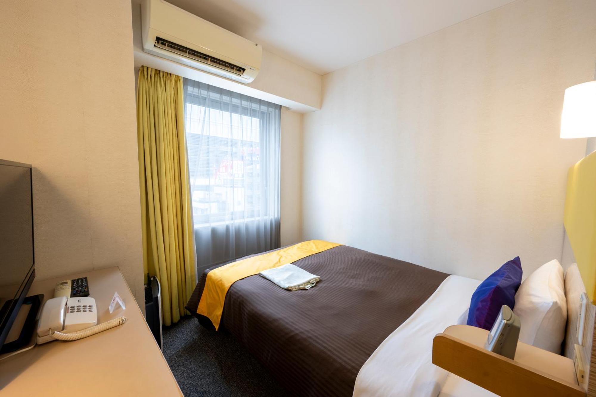 Hotel 1-2-3 Такасакі Екстер'єр фото
